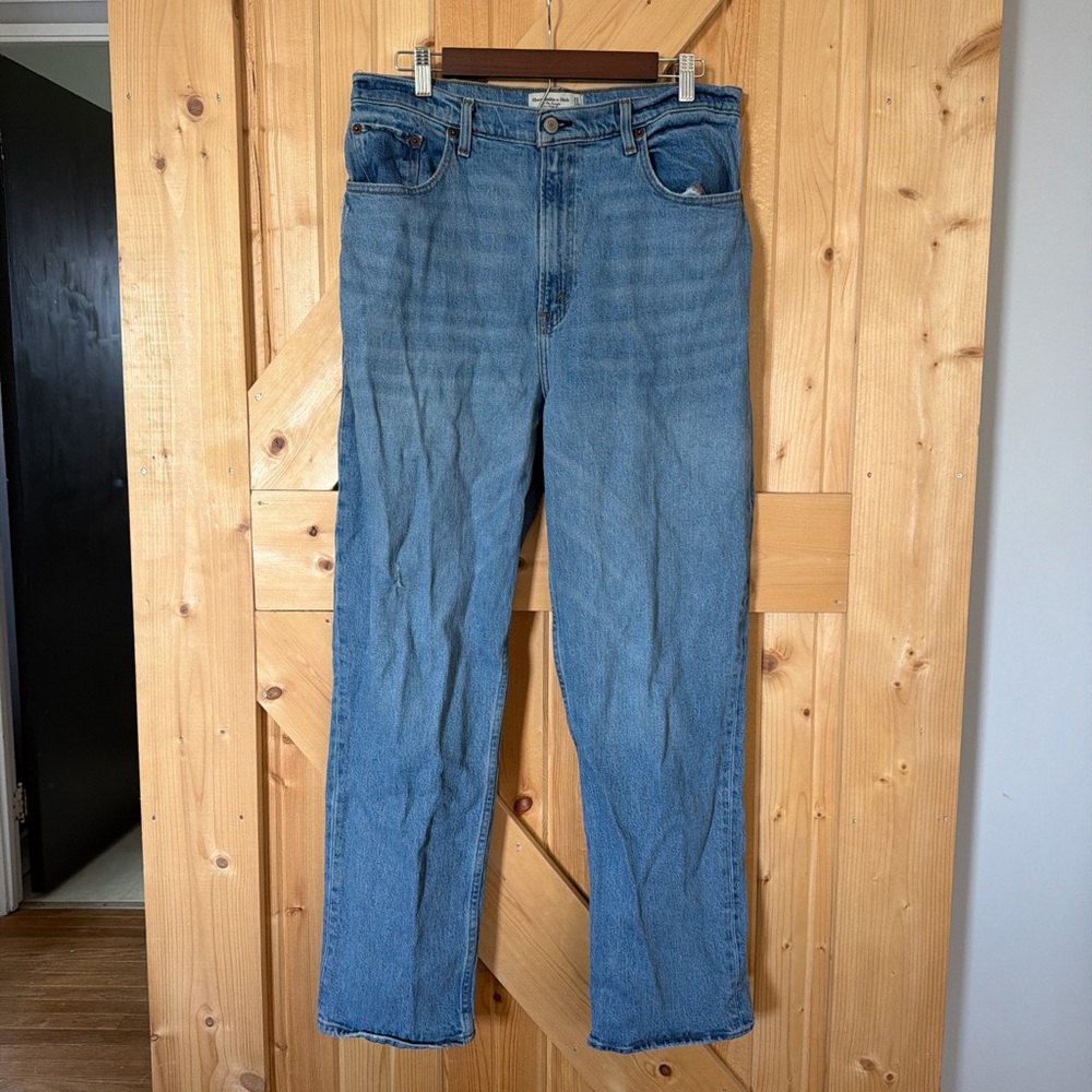Abercrombie & Fitch Curve Love Jeans